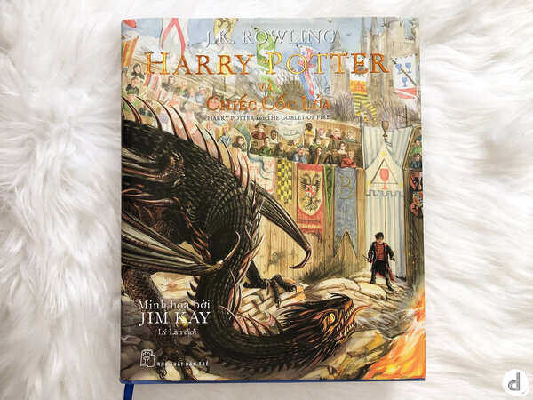 Tập bốn Harry Potter ra mắt sách với 115 tranh minh họa