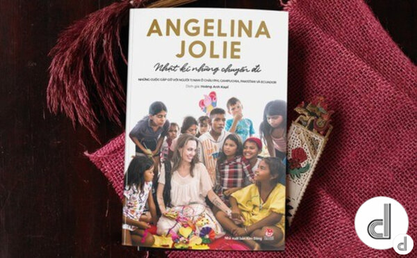 Cuốn “Nhật Ký Những Chuyến Đi” đã ra mắt độc giả